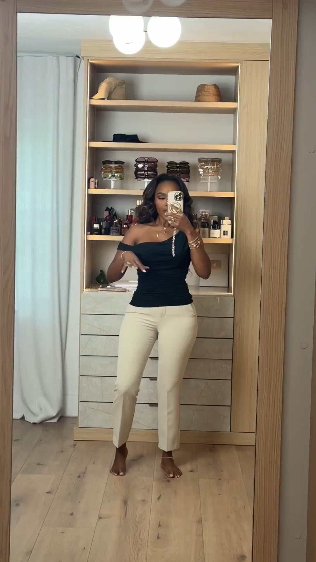 Scroll to shop! ✨ Everything from this look is linked below. 👇🏽    

Wearing: Size Small | 5’4” | 140 lbs  

📲   Download the FREE LTK app & follow me (@kirasfashionfinds) to shop all my daily finds.  #LTKootd #LTKPetite #LTKU