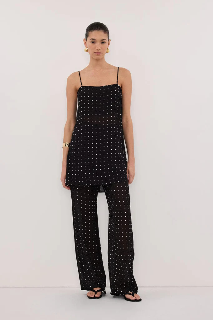 VANESSA BLACK SLEEVELESS SPOT CAMI TOP | DISSH