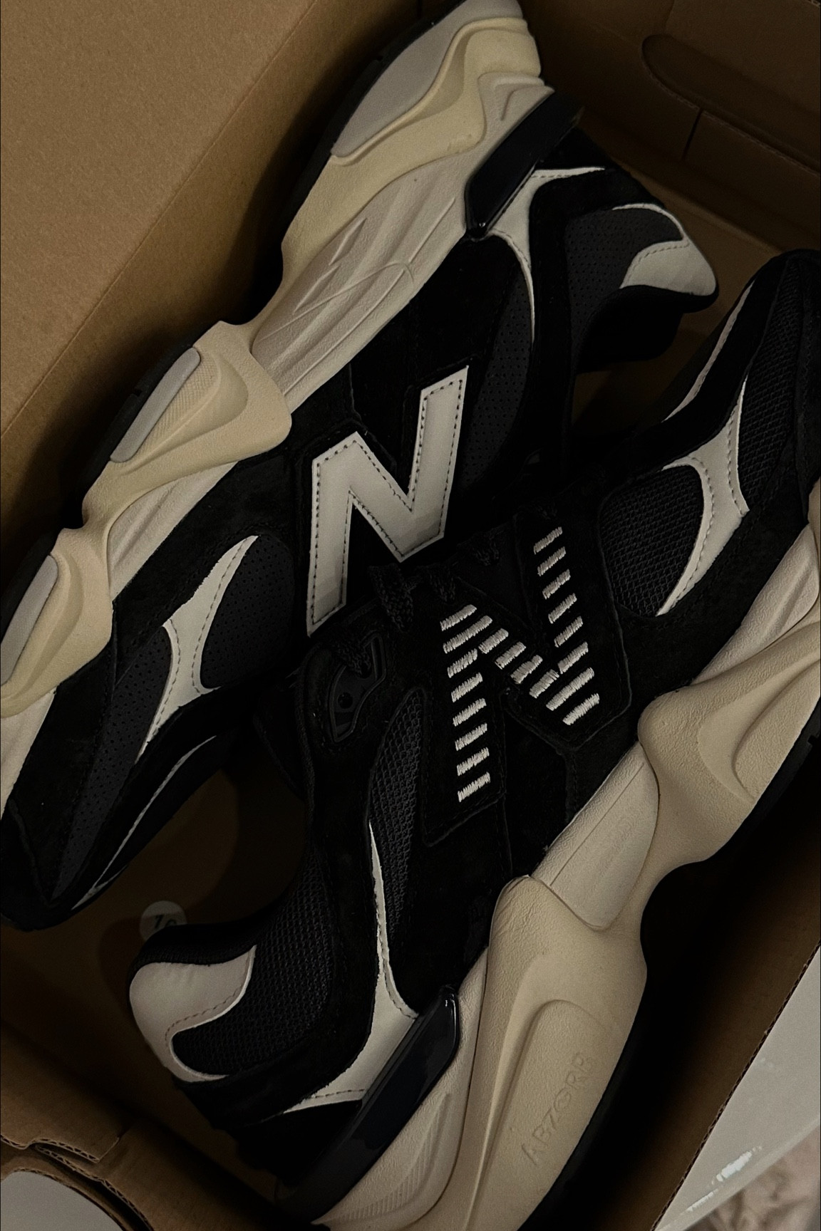 New Balance 9060s >>>
My all time favorite sneaker

#LTKshoecrush