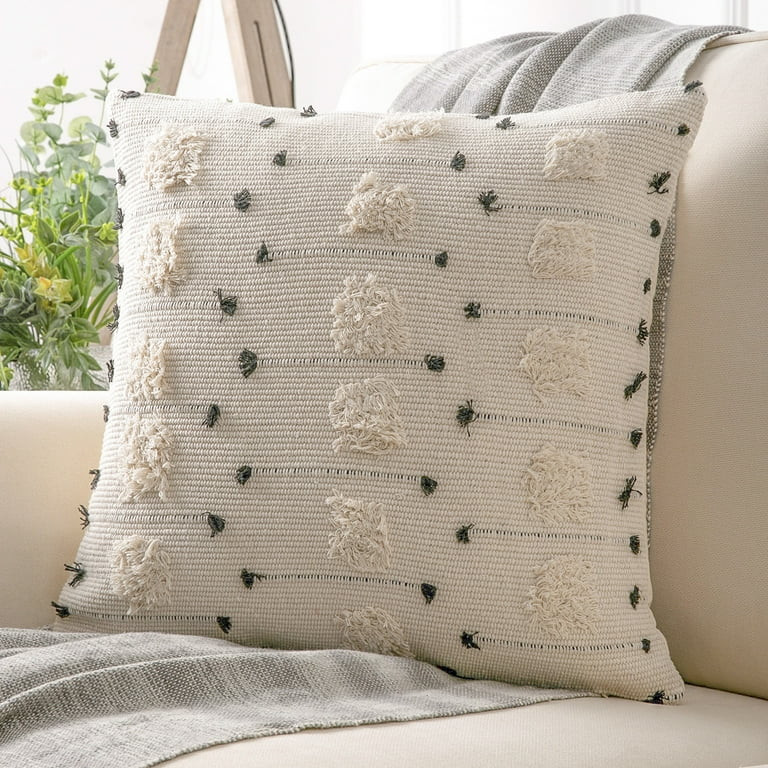 Phantoscope 18" x 18" Bohemian Black, Off-White Bohemia Cotton Throw Pillow - Walmart.com | Walmart (US)