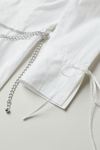 Shirt dress in a cotton weave with a collar and concealed buttons down the front. Tapered waist w... | H&M (UK, MY, IN, SG, PH, TW, HK)