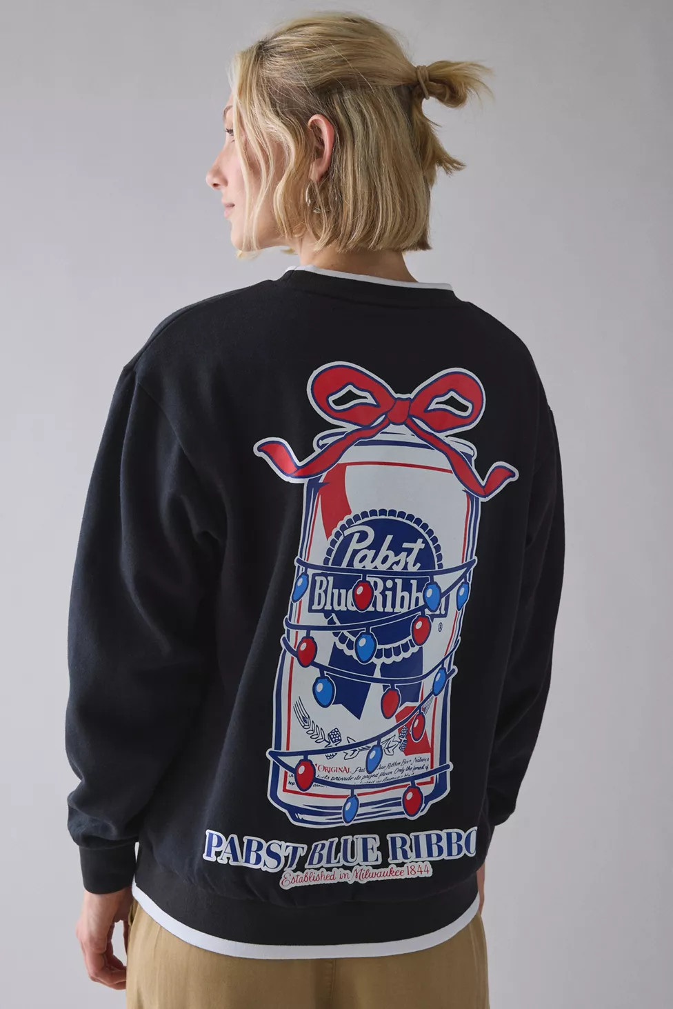 Pabst Blue Ribbon Holiday Lights Graphic Crew Neck Pullover | Urban Outfitters (US and RoW)