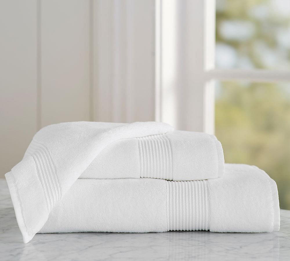 White Aerospin(TM) Luxe Organic Bath Towel | Pottery Barn (US)