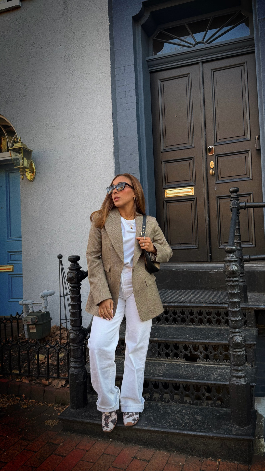 GRWM Sunday Outfit 
Este es el look de hoy para ir a comer un burger 🍔 

#womenoutfit #fashionblogger #winterstyle #petiteoutfit #whitedenim

#LTKgrwm #LTKSpringSale #LTKootd