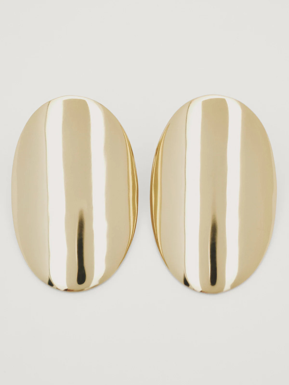 Oval earrings | Massimo Dutti US