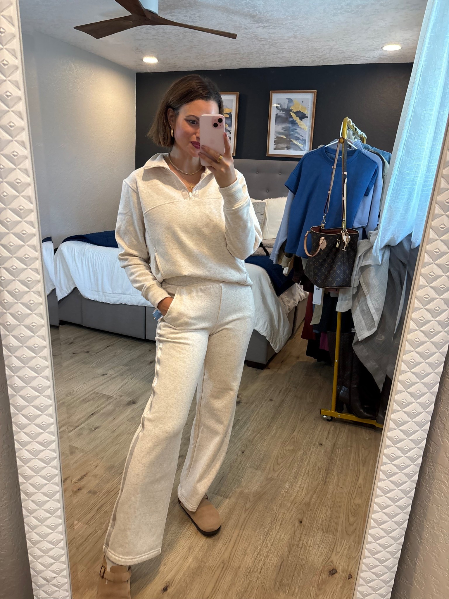 The satin trim on this sweat set is so cute! Such great elevated basics 🤌🏼

#LTKootd #LTKFindsUnder50 #LTKgrwm