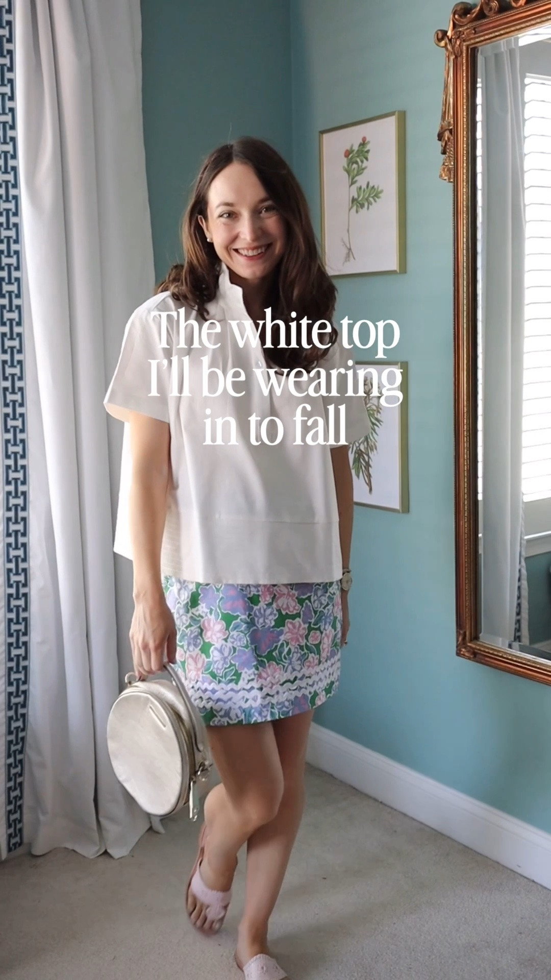 This top also comes in light blue, pink, and navy! Already thinking I might need another color!