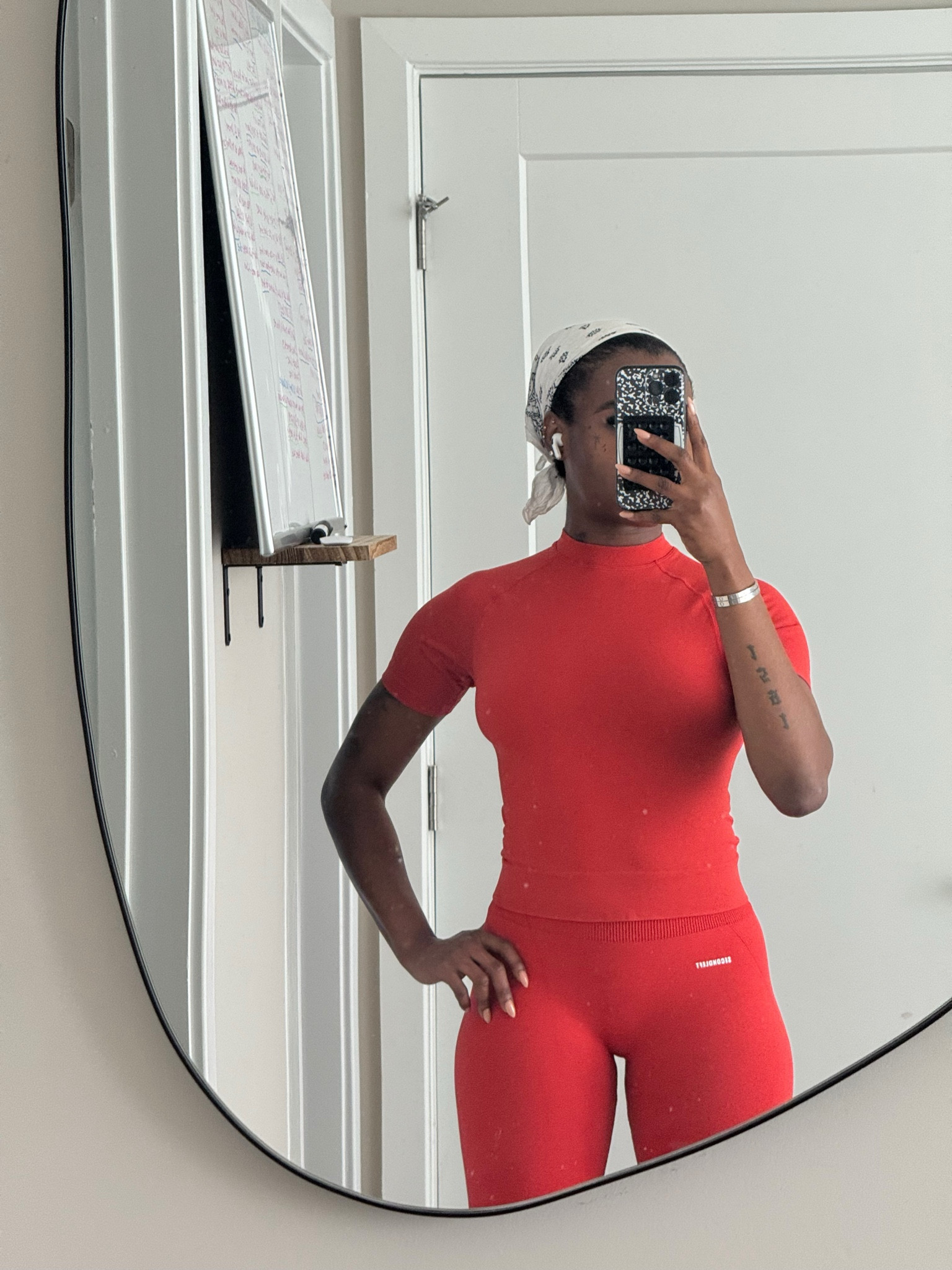 Todays work out set from Second left 

#LTKWatchNow #LTKActive #LTKGiftGuide