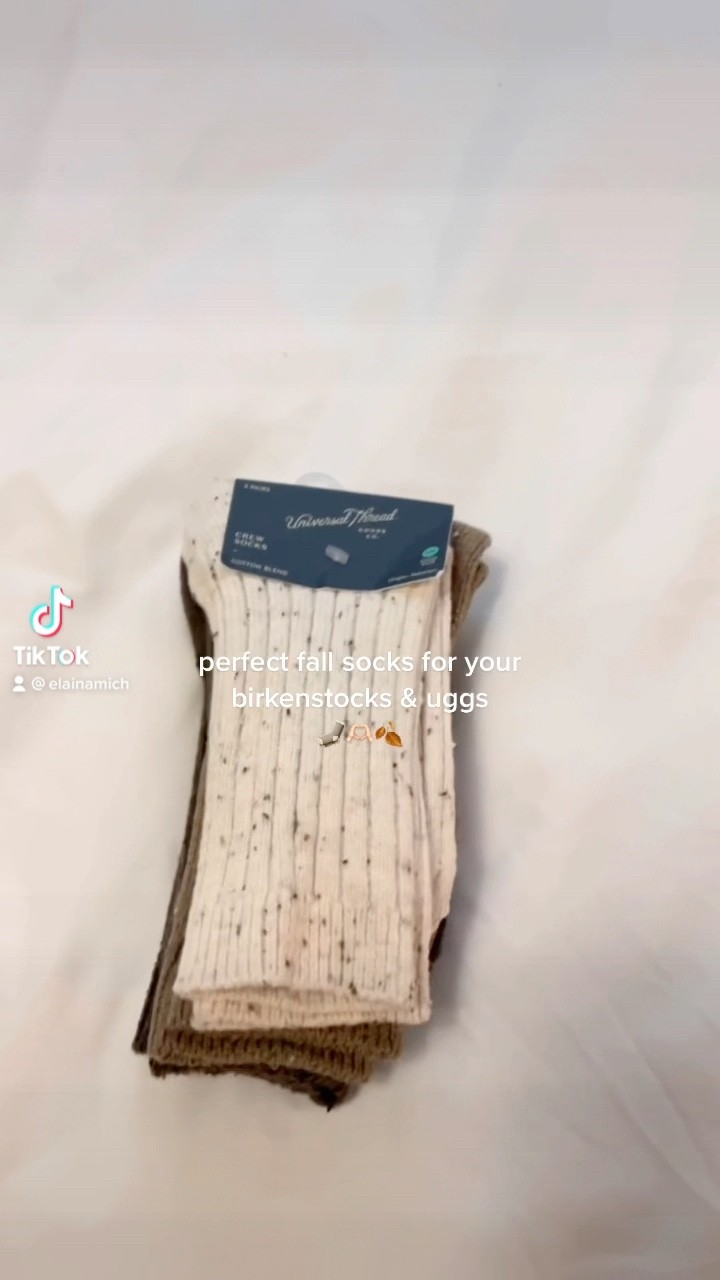 These knit socks are perfect for all you fall outfits with your Uggs, Birkenstocks & loafers 🧦🍂

#LTKHalloween #LTKSeasonal #LTKstyletip