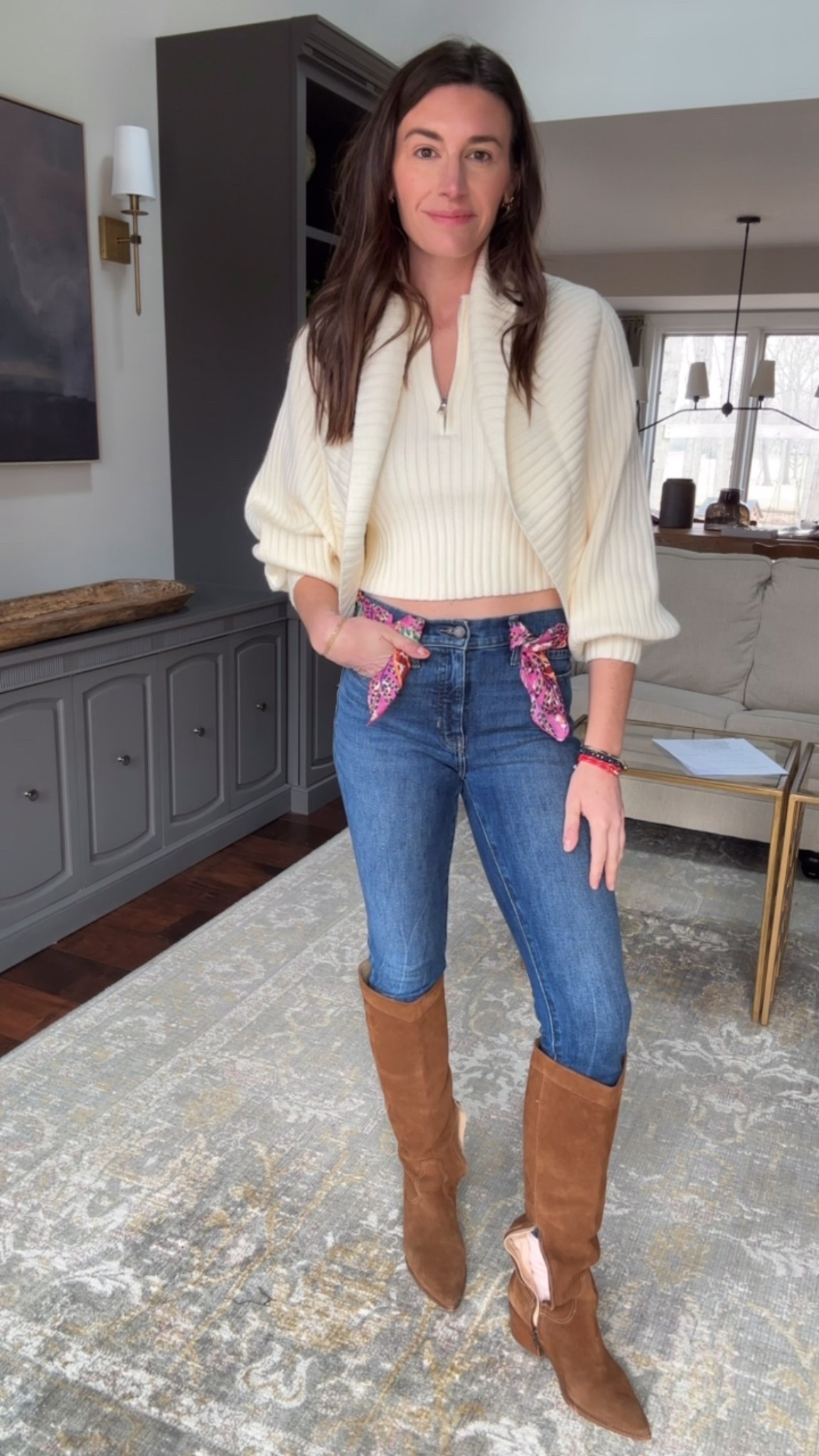 Fun new way to wear a scarf! 

#LTKdayinmylife #LTKootd #LTKgrwm