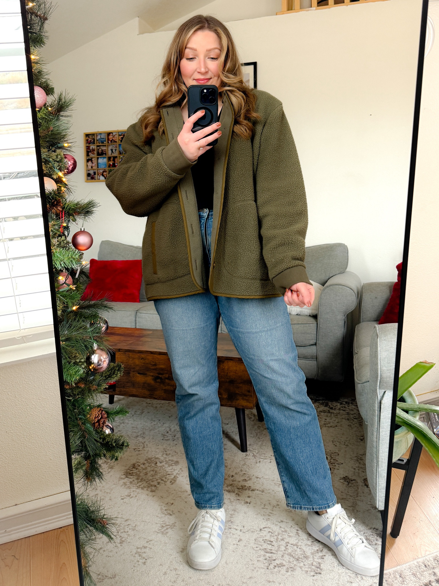 Another day, another cozy outfit. I am obsessed with this cardigan. Other that my shoes I’m literally wearing all Madewell. Every style of Madewell jeans is different so check their measurements before purchasing. 

What’s your favorite brand right now?

#LTKfamily #LTKmidsize #LTKhome