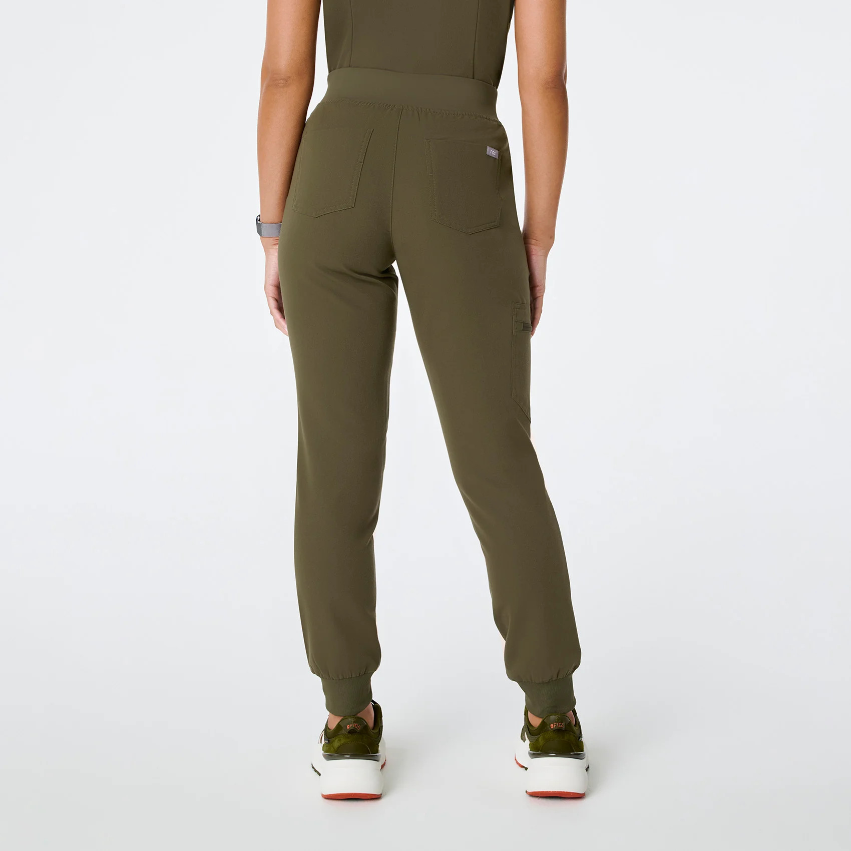 High Waisted Zamora Jogger Scrub Pants™ | FIGS