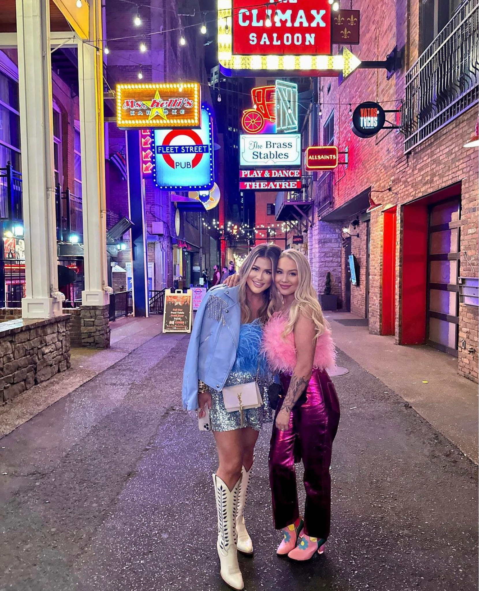 Nashville nights with the Queen
Nashville BuddyLove Cowgirl Glam Sequins Feathers Style Country Concert Size Medium

#LTKtravel #LTKFind #LTKstyletip