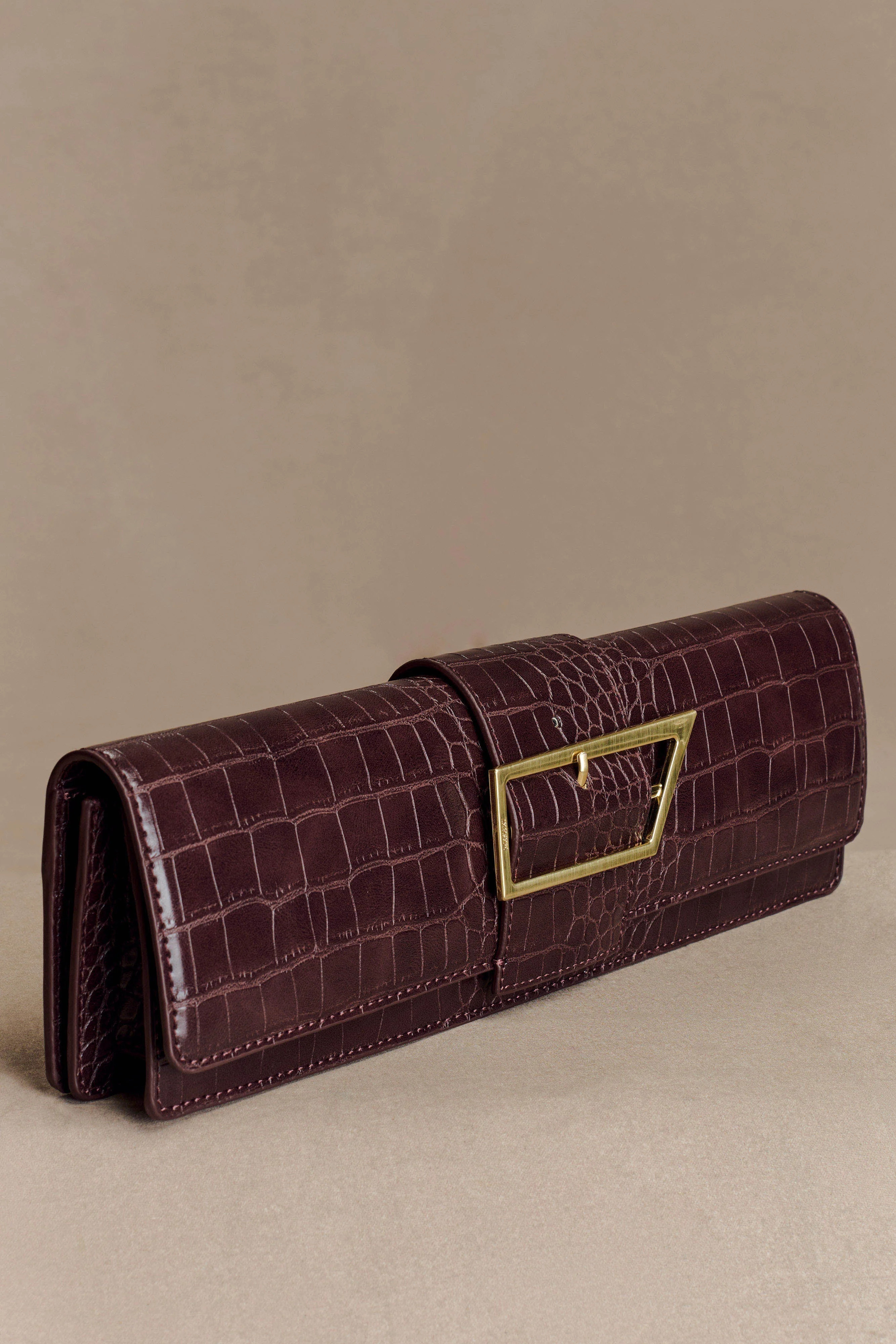 Jessica Faux Leather Crocodile Clutch - Burgundy | MESHKI US