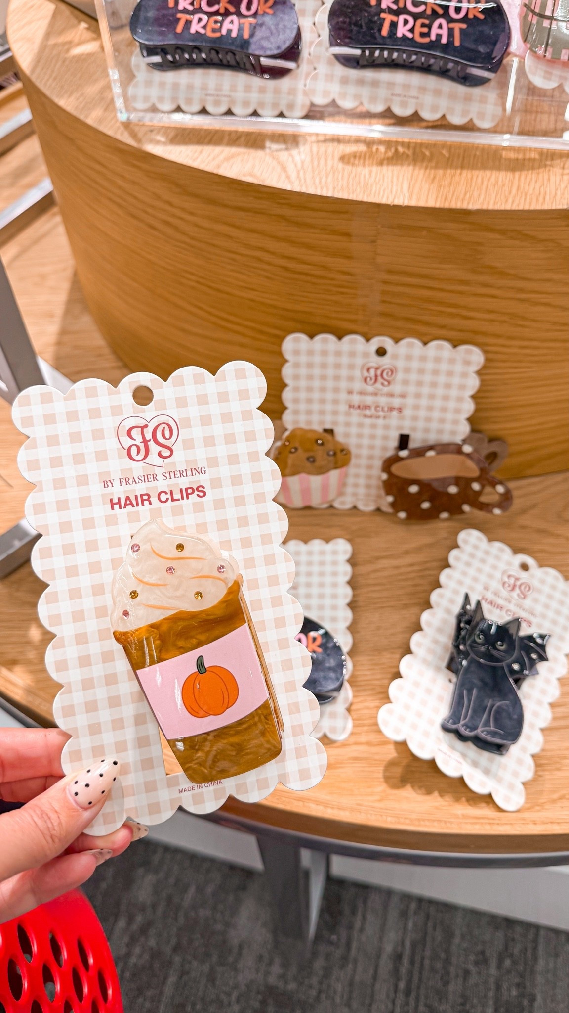 stoppp these little fall + halloween hair clips are too cute 😭🎃☕️👻 the pumpkin spice latte, trick or treat + little black cat?! such a fun little way to add some fall to an outfit!

target halloween finds | halloween hair clips | fall hair accessories | pumpkin spice | halloween accessories | fall finds

#LTKSeasonal #LTKHome #LTKvlog