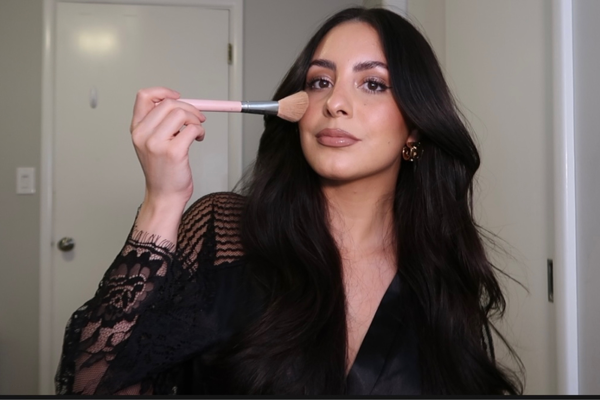 Full makeup tutorial links 