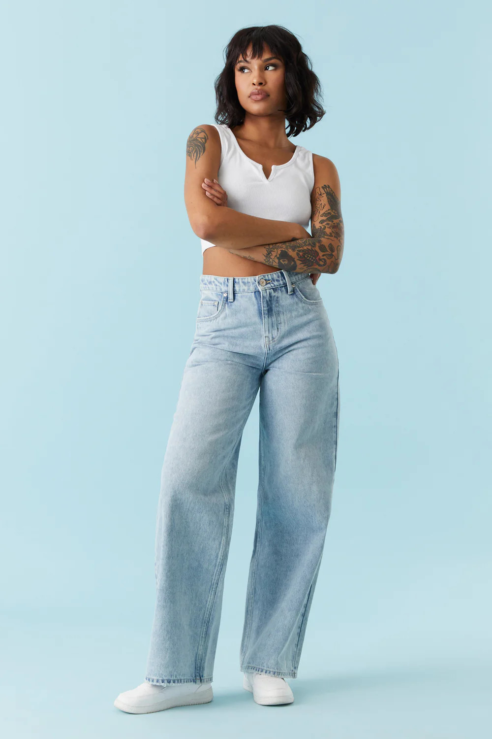 Refuge High-Rise Light Wash Loose Leg Jean | Charlotte Russe