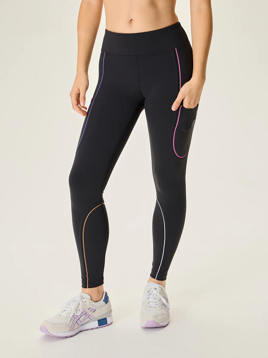 FrostKnit 7/8 LeggingA Heart | Outdoor Voices