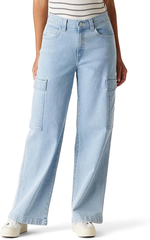 LEVI Strauss Signature Womens Easy Cargo Midi Skirt (Also Available in Plus) | Amazon (US)