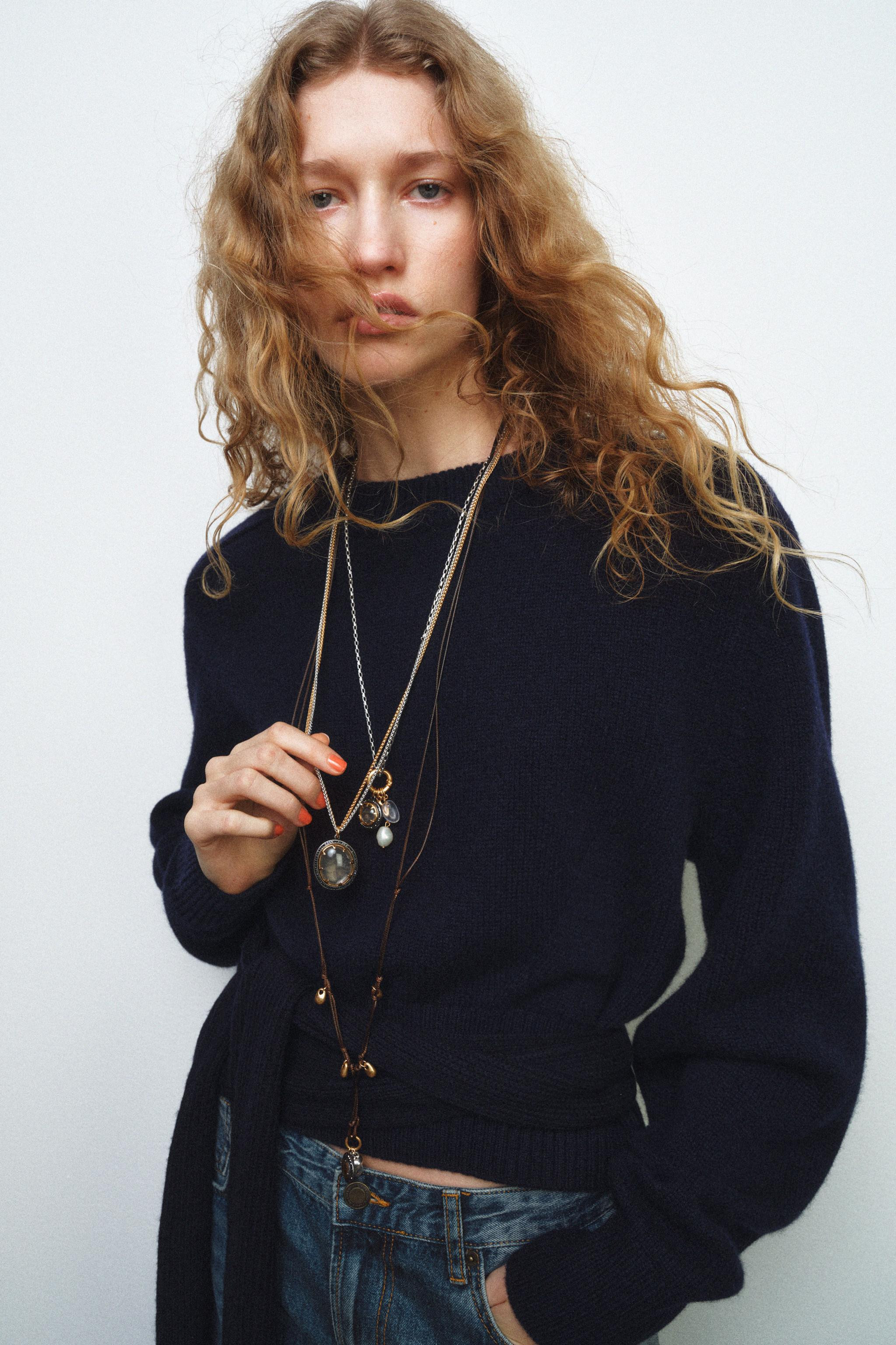 100% WOOL JUMPER WITH SHOULDER PADS | Zara UK