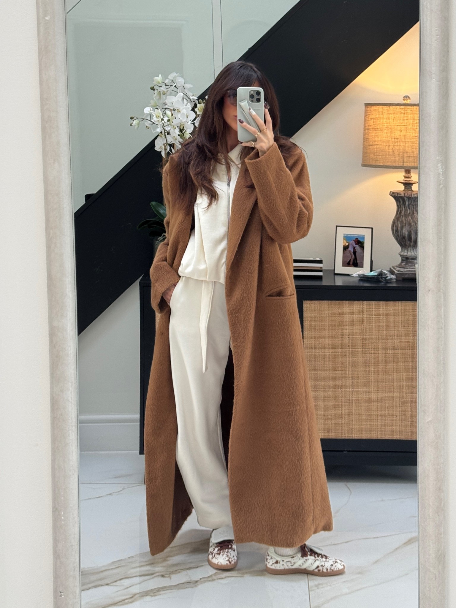 What I’m wearing to run errands 

#LTKuk #LTKeurope #LTKautumn