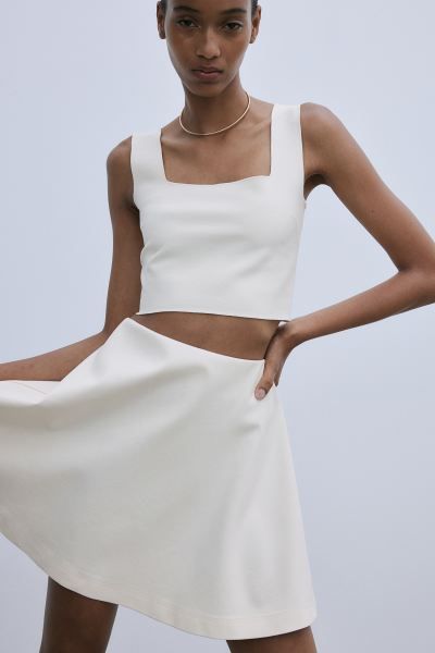 A-line skirt - High waist - Short - Cream - Ladies | H&M GB | H&M (UK, MY, IN, SG, PH, TW, HK)