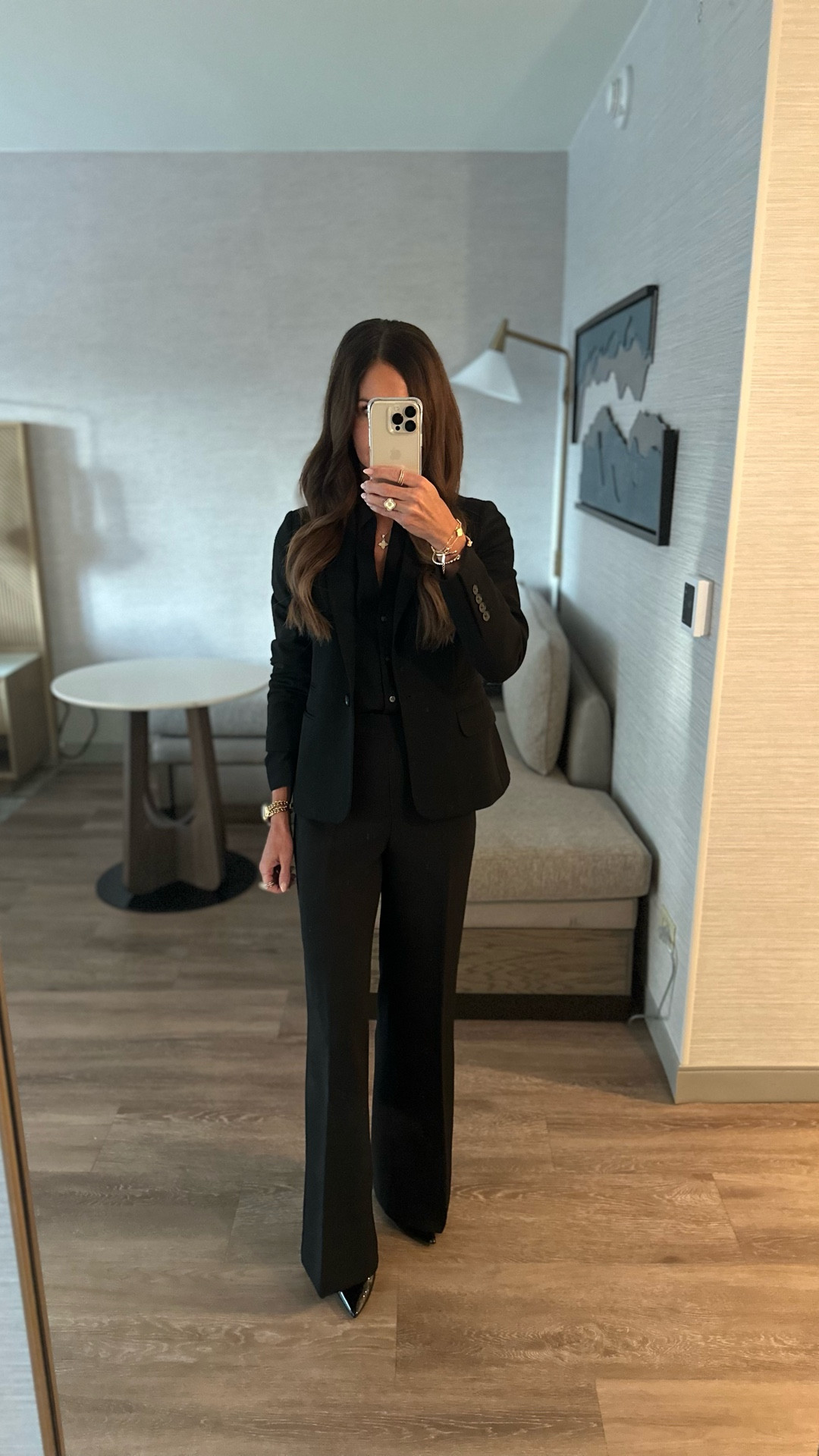Wearing 00 in Ann Taylor suiting and linked some of my other favorite classic black suiting options 🖤

#LTKWorkwear #LTKOver40 #LTKStyleTip