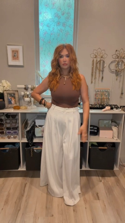 Flowy pants church outfit

#LTKgrwm #LTKootd #LTKMidsize