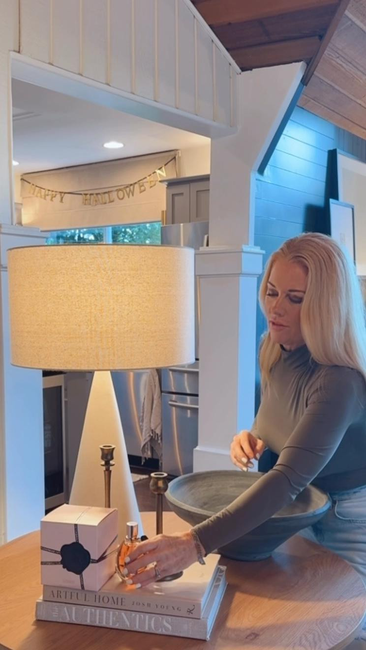 This is one of my most-worn perfumes for a reason — Flowerbomb by Viktor & Rolf. 🌸 It’s warm, feminine, and lasts all day. I get stopped constantly by people asking what I’m wearing!

It’s on major sale right now (in every size!) — you can save over $100 and it makes such a beautiful gift for the holidays.

Shop it below before it sells out.

#LTKBeauty #LTKSaleAlert