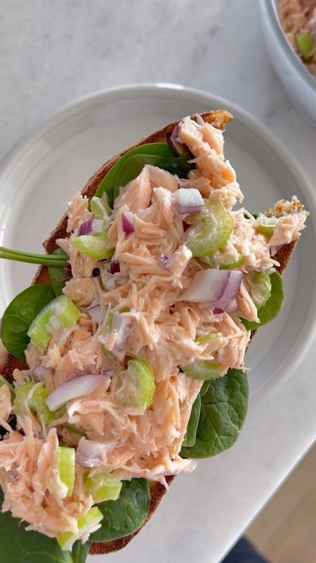 Salmon Salad is delicious and healthy! So easy, I poached my salmon in my everyday microwave dish. You can also used canned salmon, shop the post on Amazon or Walmart. Farmhouse Plates from Crate & Barrel.