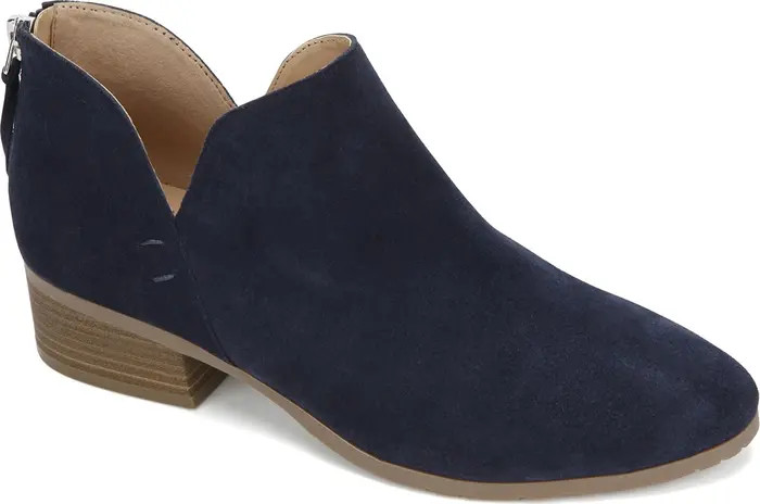Kenneth Cole Side Skip Suede Ankle Boot (Women) | Nordstromrack | Nordstrom Rack