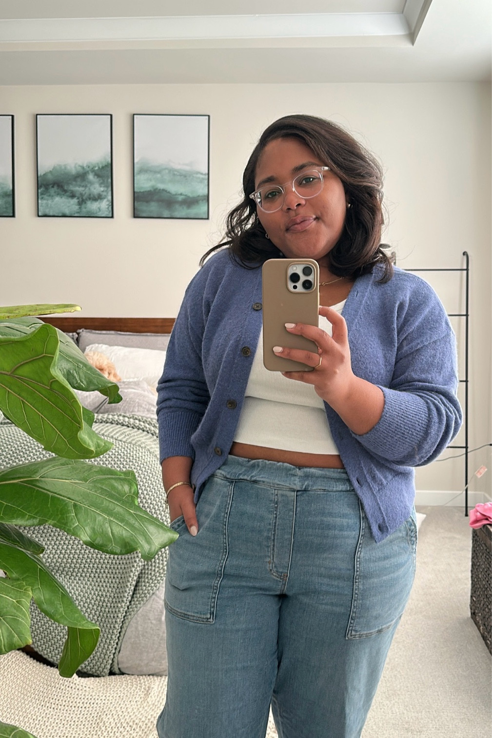 Spring, is that you?! 🌸 Love this cozy cardigan so much that I got it in 2 colors. The pants are old from Madewell but I linked some pull on jeans from Gap that I ordered and can’t wait to try! 💛 #allthehealthythings 

#LTKFindsUnder100 #LTKPlusSize #LTKSeasonal