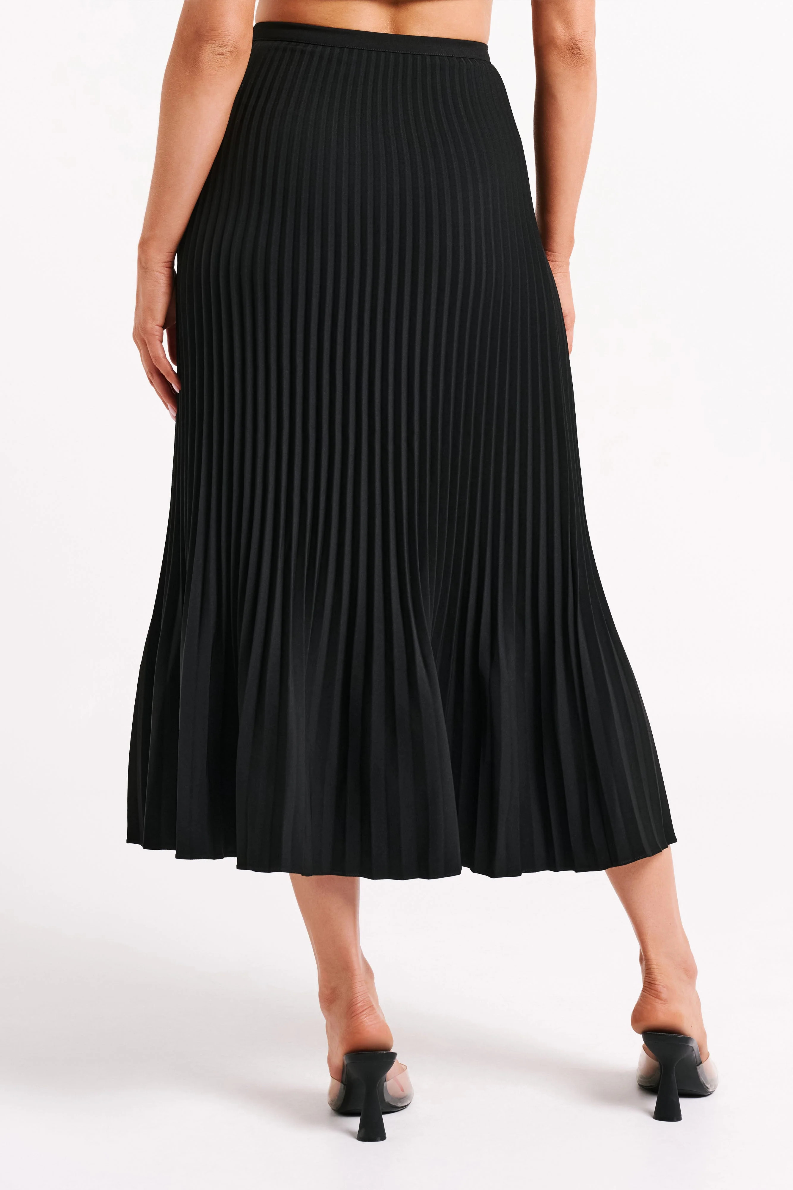 Twyla Pleated Suiting Maxi Skirt - Black | MESHKI US
