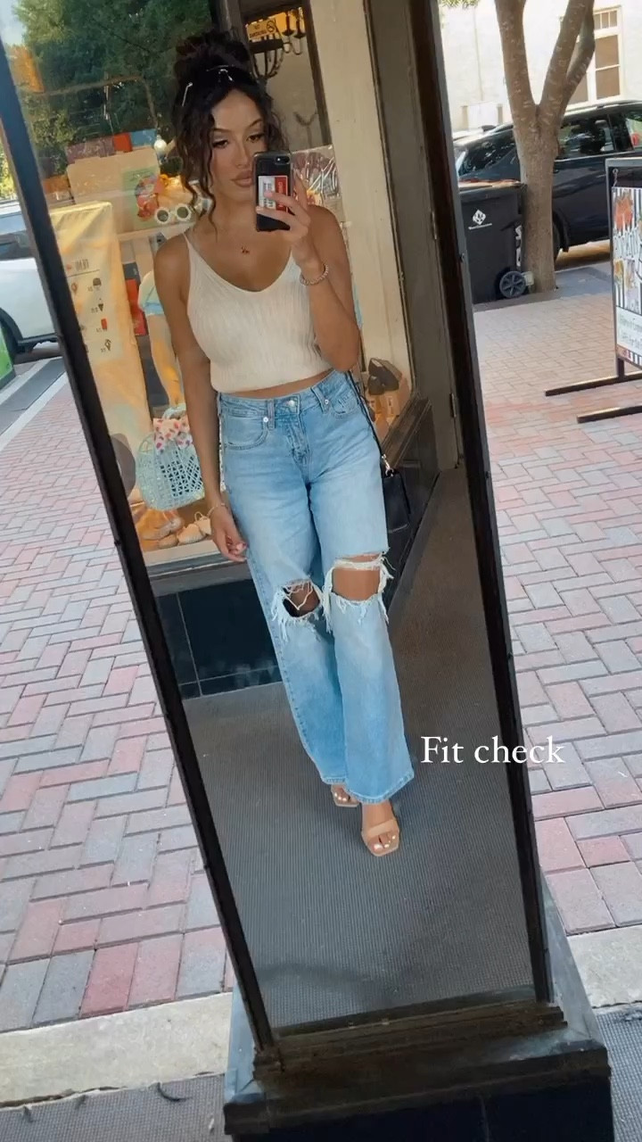 The cutest most comfy distressed jeans for summer 👖 and they’re from target?! Like I need another reason to go there. 

#LTKstyletip #LTKFind #LTKunder50