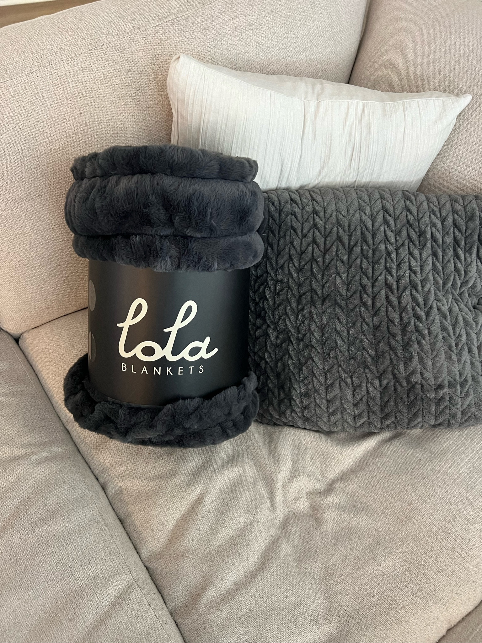Now I understand the hype. I finally ordered a Lola blanket (size L) & I’m in love. It’s so big and cozy, I think Lola blankets are slowly going to replace all the blankets in our home!! It’s currently on sale 40% off with code Indy

#LTKFamily #LTKHome #LTKSaleAlert
