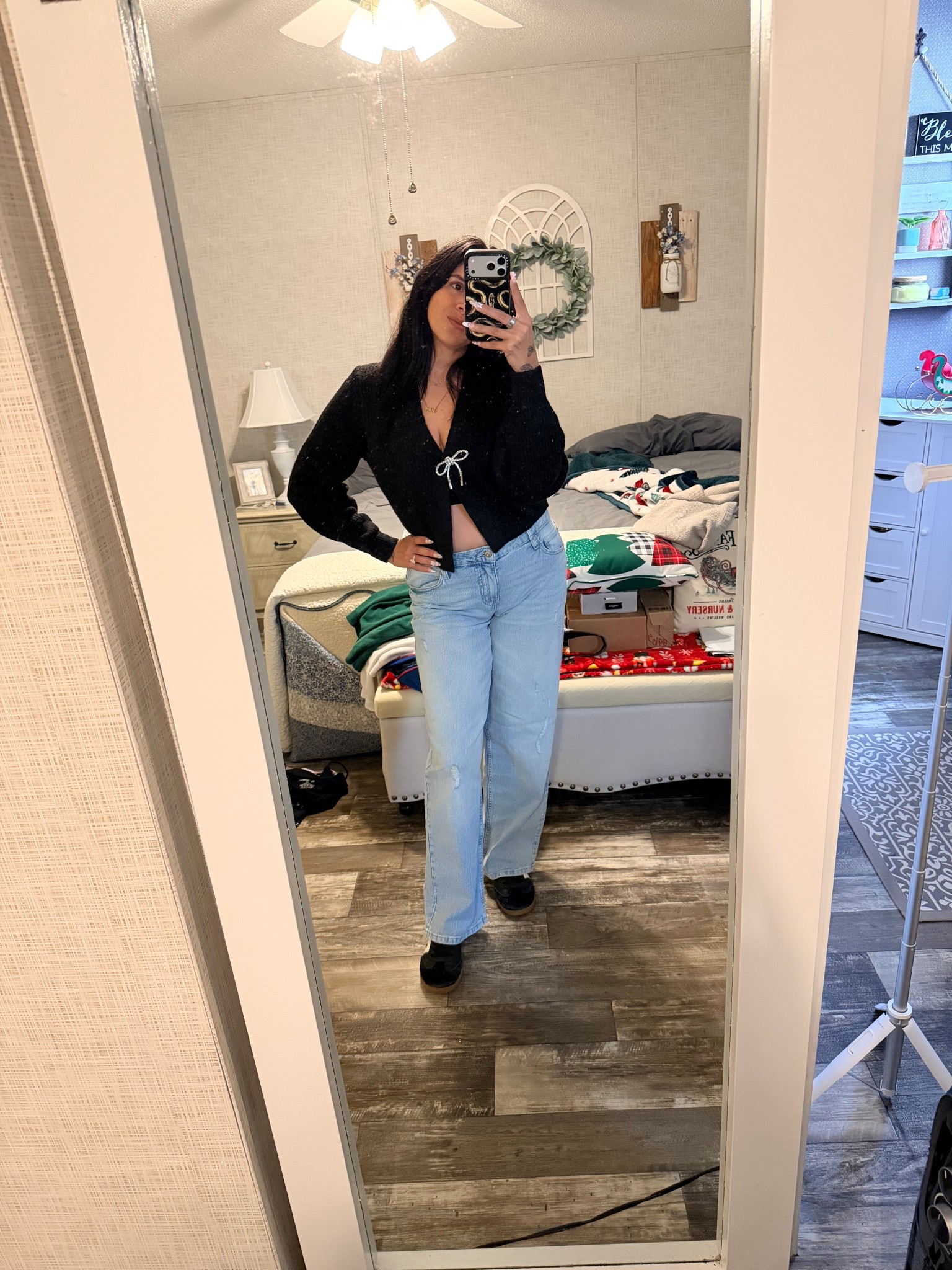 New Years Eve outfit inspo! Keep it cute yet comfy and something you’ll wear year round. Wearing a size M in the cardigan and a size 5 in the jeans 

#LTKHoliday #LTKMidsize #LTKootd