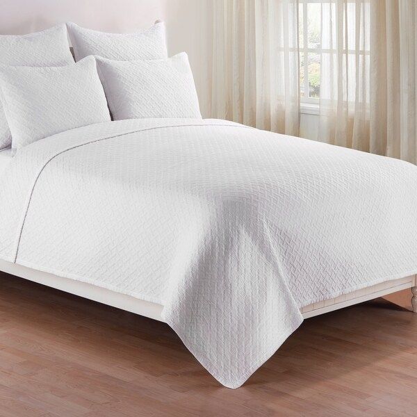 Basketweave White Quilt Set | Bed Bath & Beyond