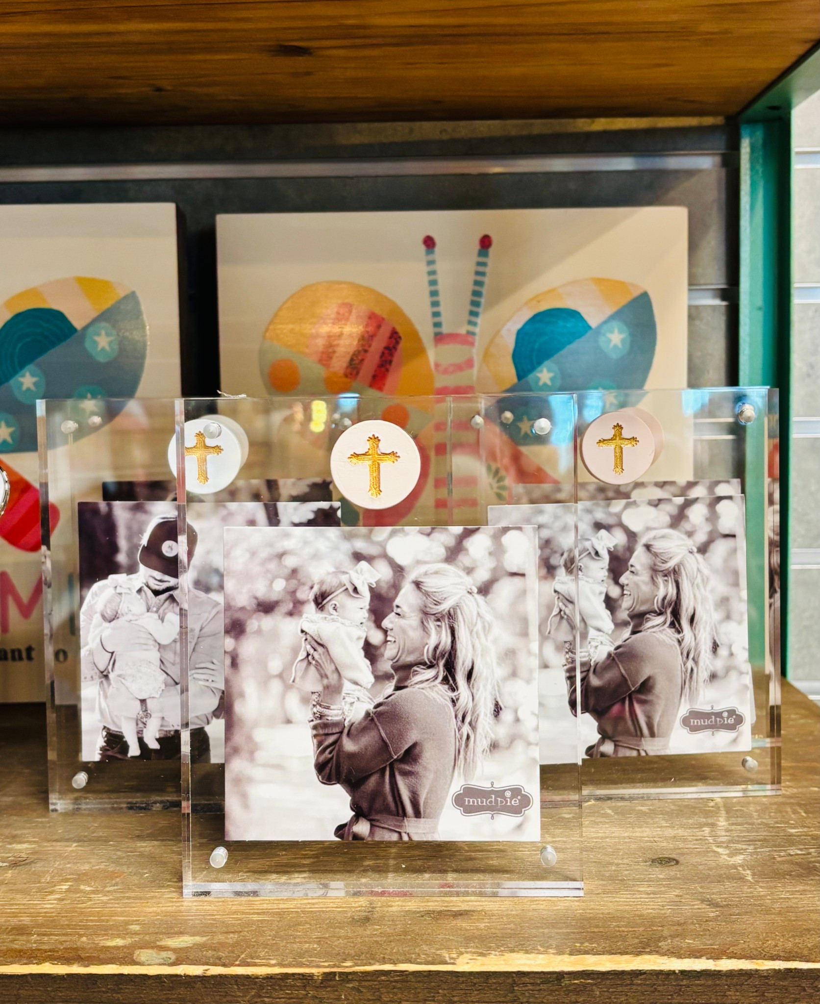 ✨🖼️ Cutest acrylic frame!
So adorable and perfect as a newborn gift 🎁💛

#AcrylicFrame #NurseryDecor #NewbornGift #BabyRoom #CuteFinds #MomApproved #LTKFamily

#LTKKids #LTKmomlife #LTKBaby