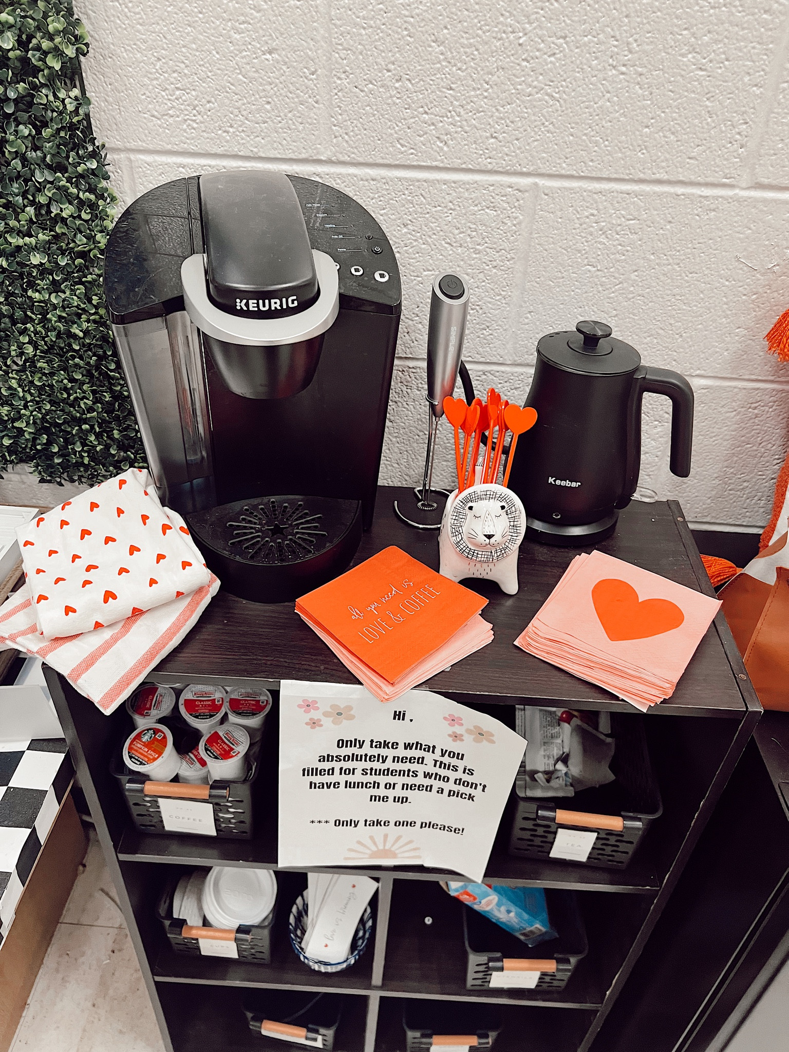 Tea Pot 
Coffee 
KCups 
Organization 
Baskets 
Decor 
Station 

Classroom 
Seasonal 
Valentine’s Day 

#LTKhome #LTKFind #LTKSeasonal