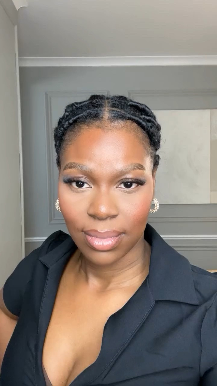 All black dress 

#LTKparties #LTKstyletip #LTKmidsize