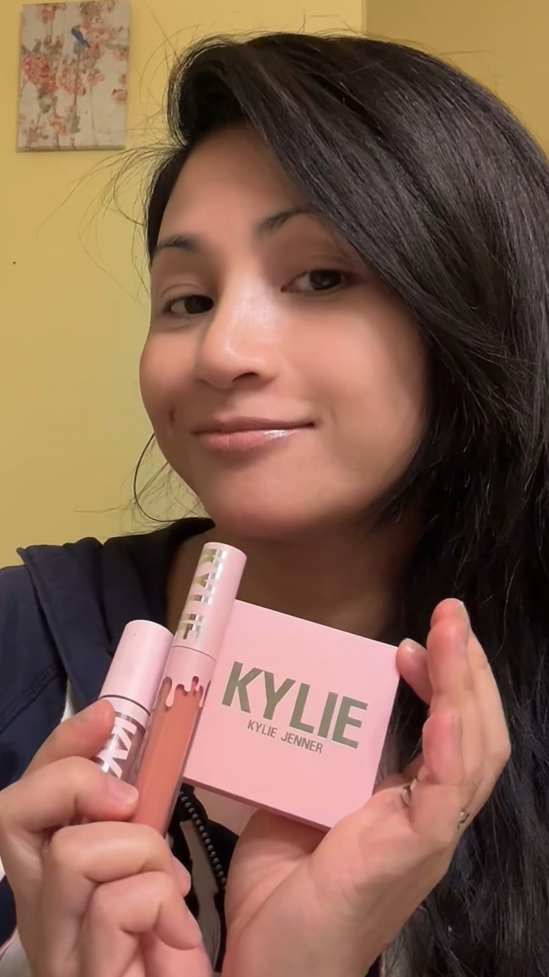 Soft pink lips courtesy of KYLIE—smooth application, no smudges. Tap my LTK link to grab it before it sells out. ✨ #LinkInBio #KylieCosmetics 

#LTKBeauty #LTKPetite