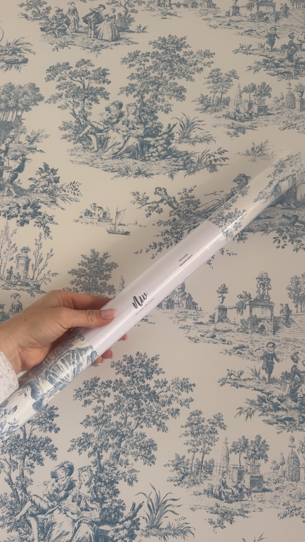 Love this peel & stick wallpaper!

#LTKHome