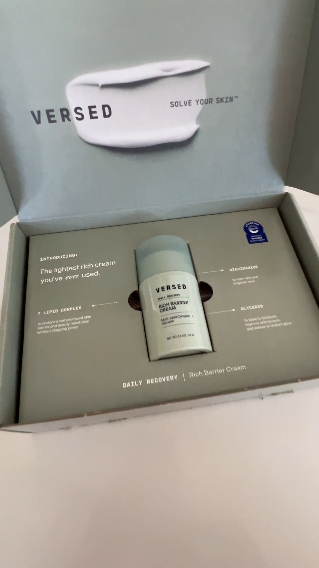 Versed new rich barrier cream. As a licensed esthetician I approve. It’s the perfect cream for the dry winter season and a compromised barrier. 