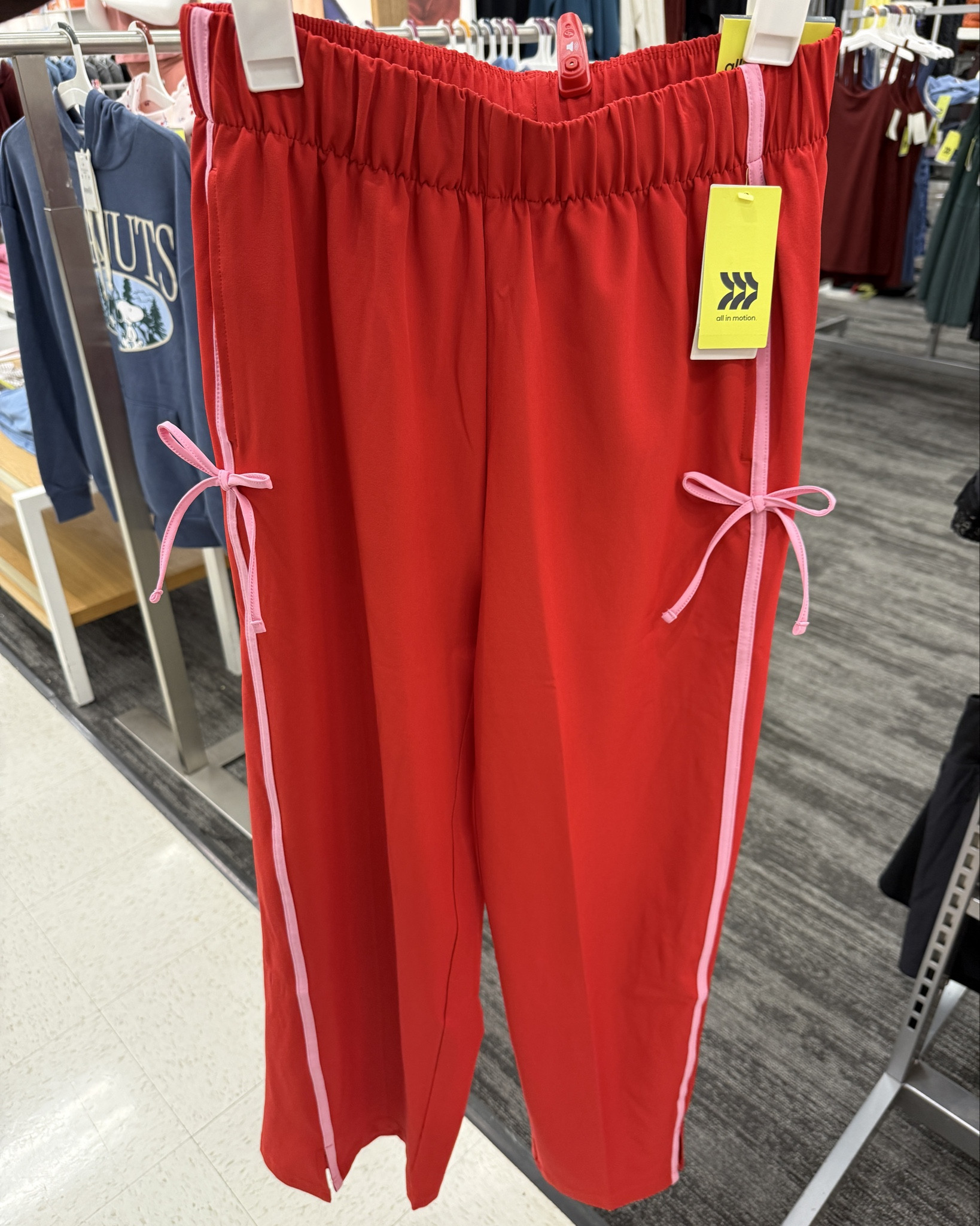 New all in motion activewear that just arrived at Target !! Loving these track pants as they are already a hot one to grab ! 

#LTKHoliday #LTKootd #LTKActive