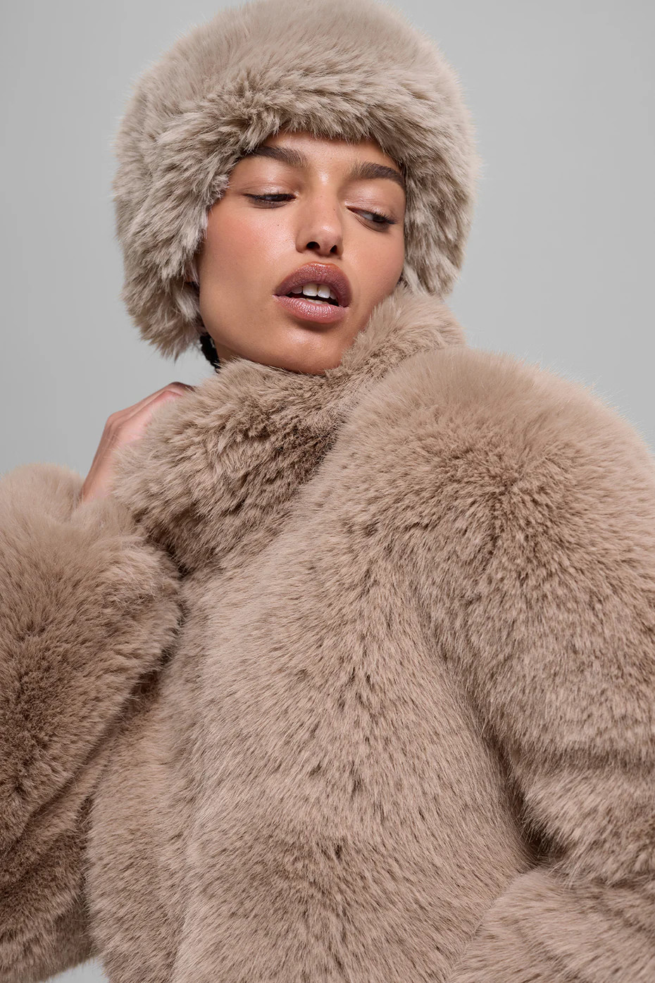 Notable Beanie - Gravel | Alo Yoga (US)