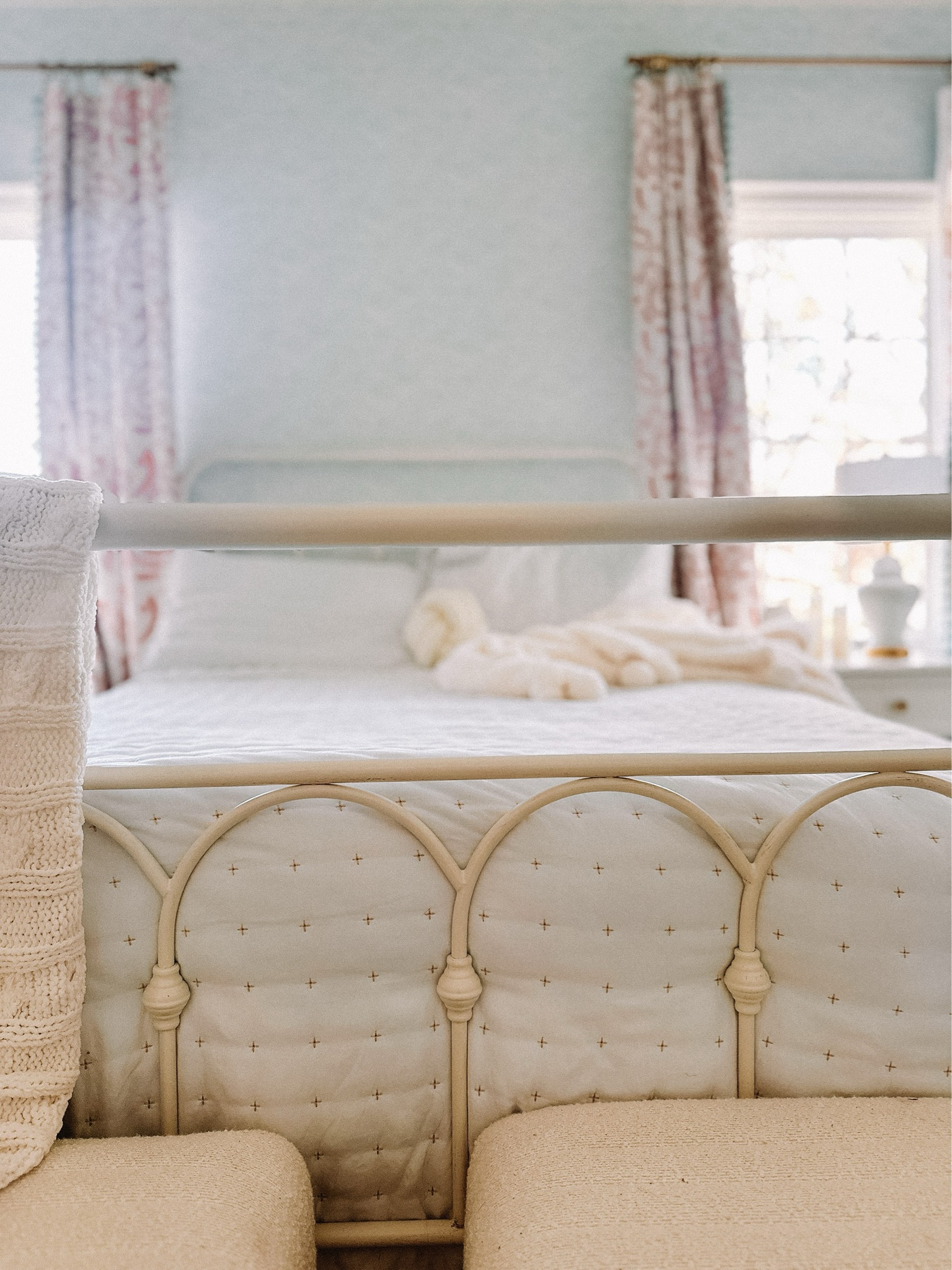 Viral bedding / x stitch 

#LTKHome #LTKFindsUnder50 #LTKFamily