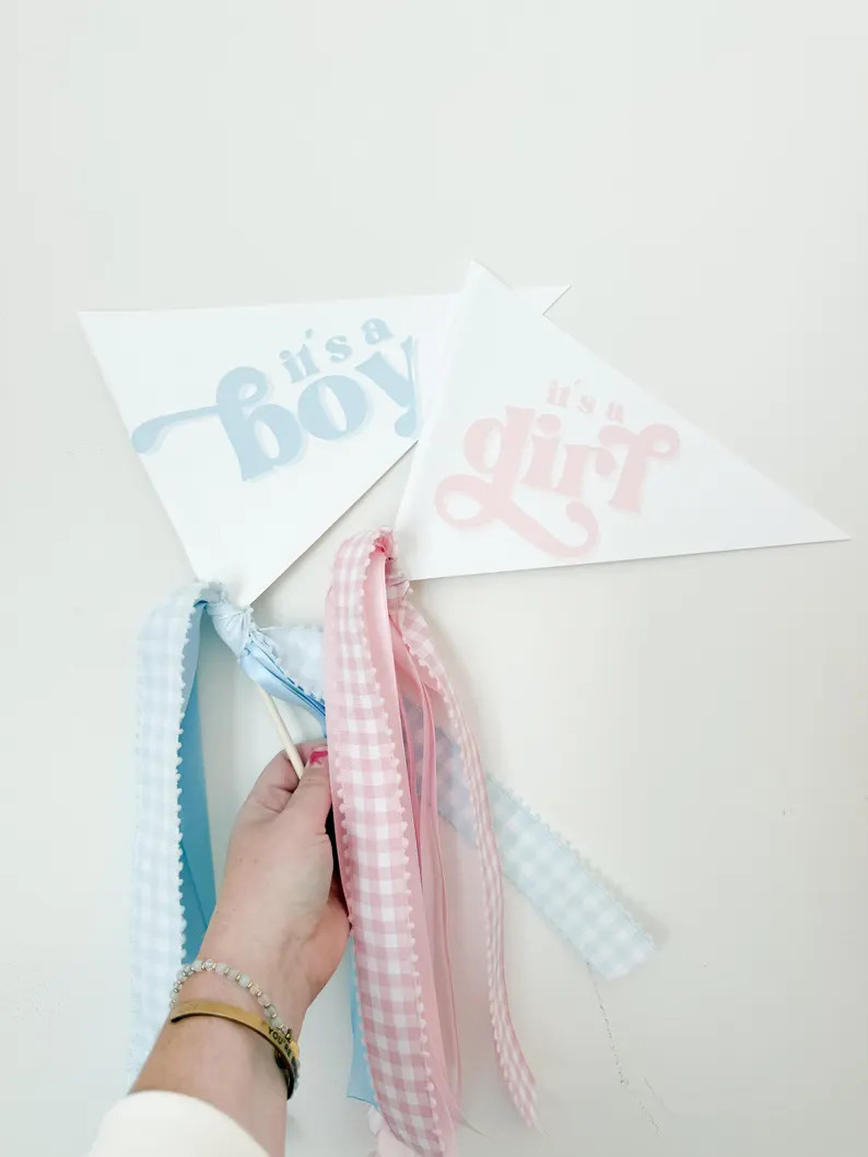 It\u2019s a Girl | it\u2019s a Boy pennant flag | Etsy (Global)