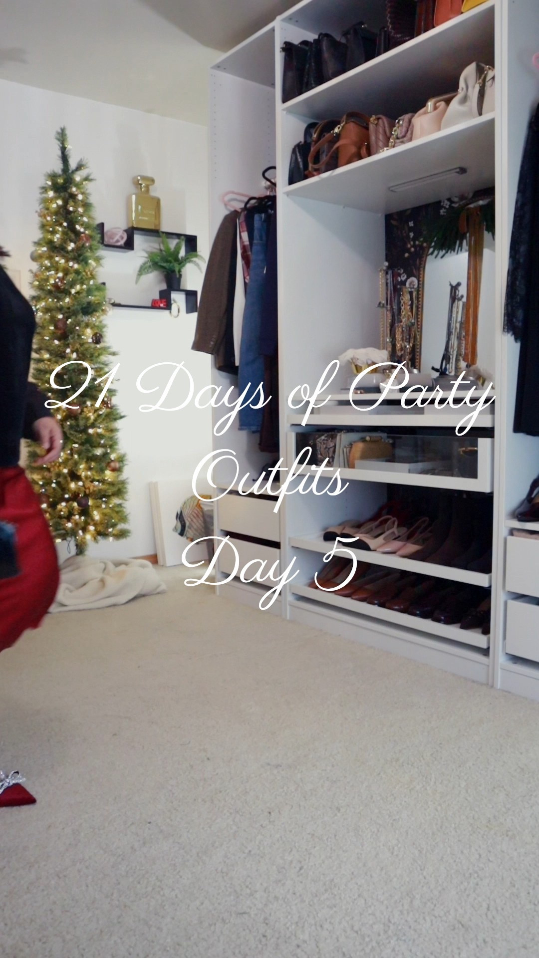 21 days of outfits, day 5. ✨

#LTKHoliday #LTKMidsize #LTKPetite