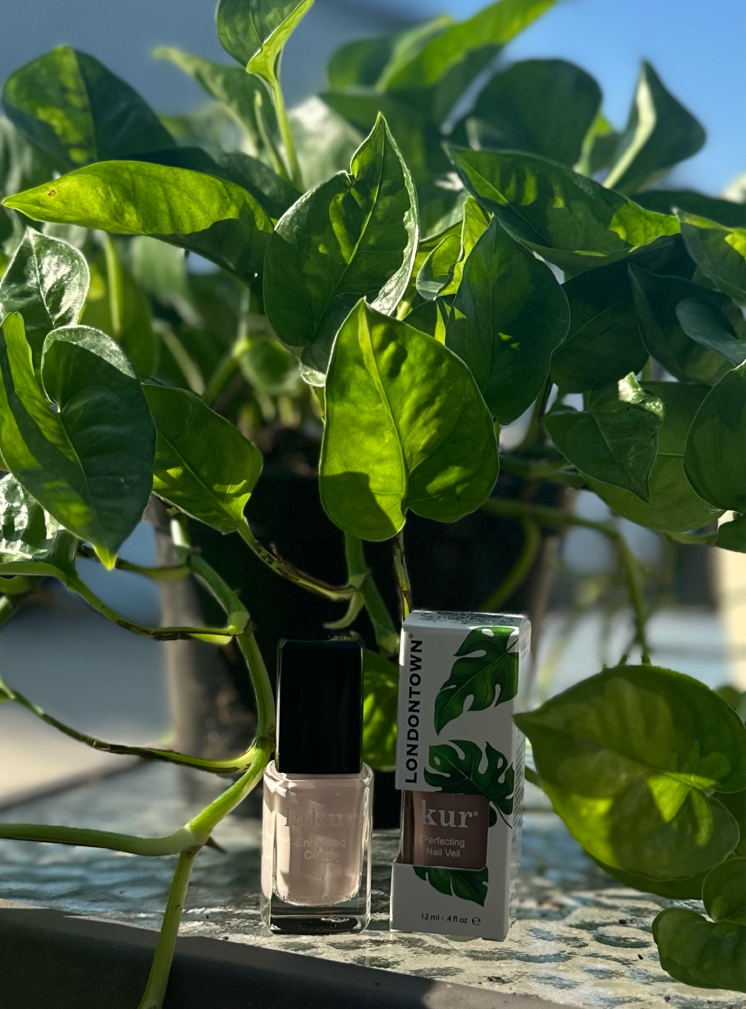 Londontown polish.  

#LTKstyletip #LTKsalealert #LTKbeauty