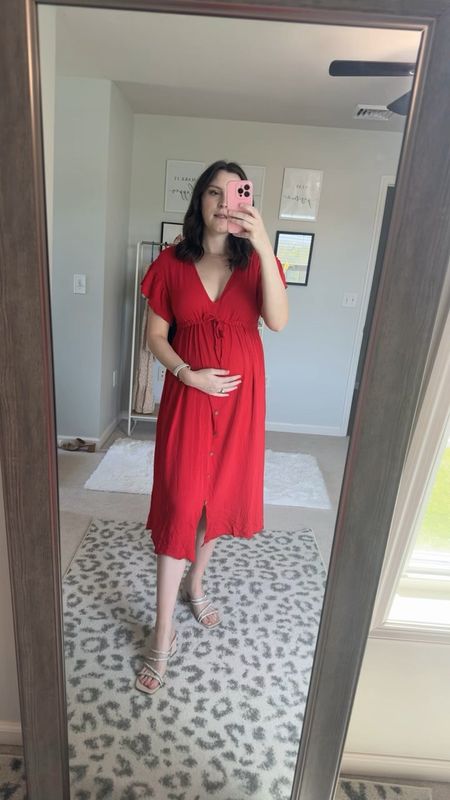 Cute SHEIN maternity dress that is lightweight and flowy and perfect for the summer! Babydoll style, with adjustable waist tie

Follow my shop @sydtombasco on the @shop.LTK app to shop this post and get my exclusive app-only content!

#liketkit #LTKSeasonal #LTKStyleTip #LTKFindsUnder100
@shop.ltk
https://liketk.it/4FBUo